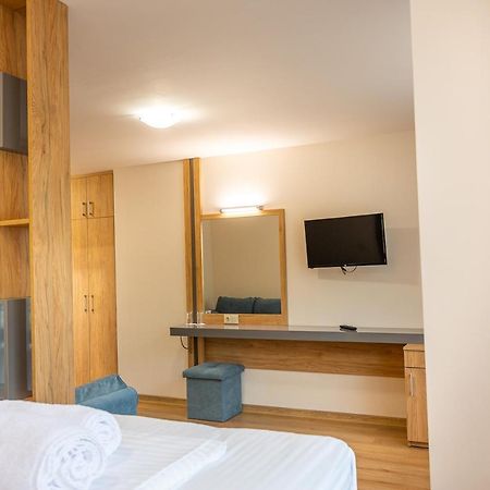 Eco Hotel Momata Kolarovo Eksteriør bilde