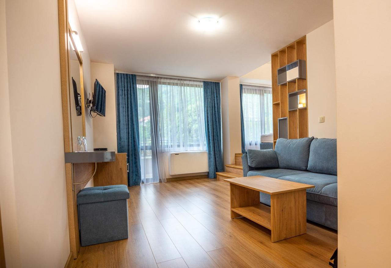 Eco Hotel Momata Kolarovo Eksteriør bilde